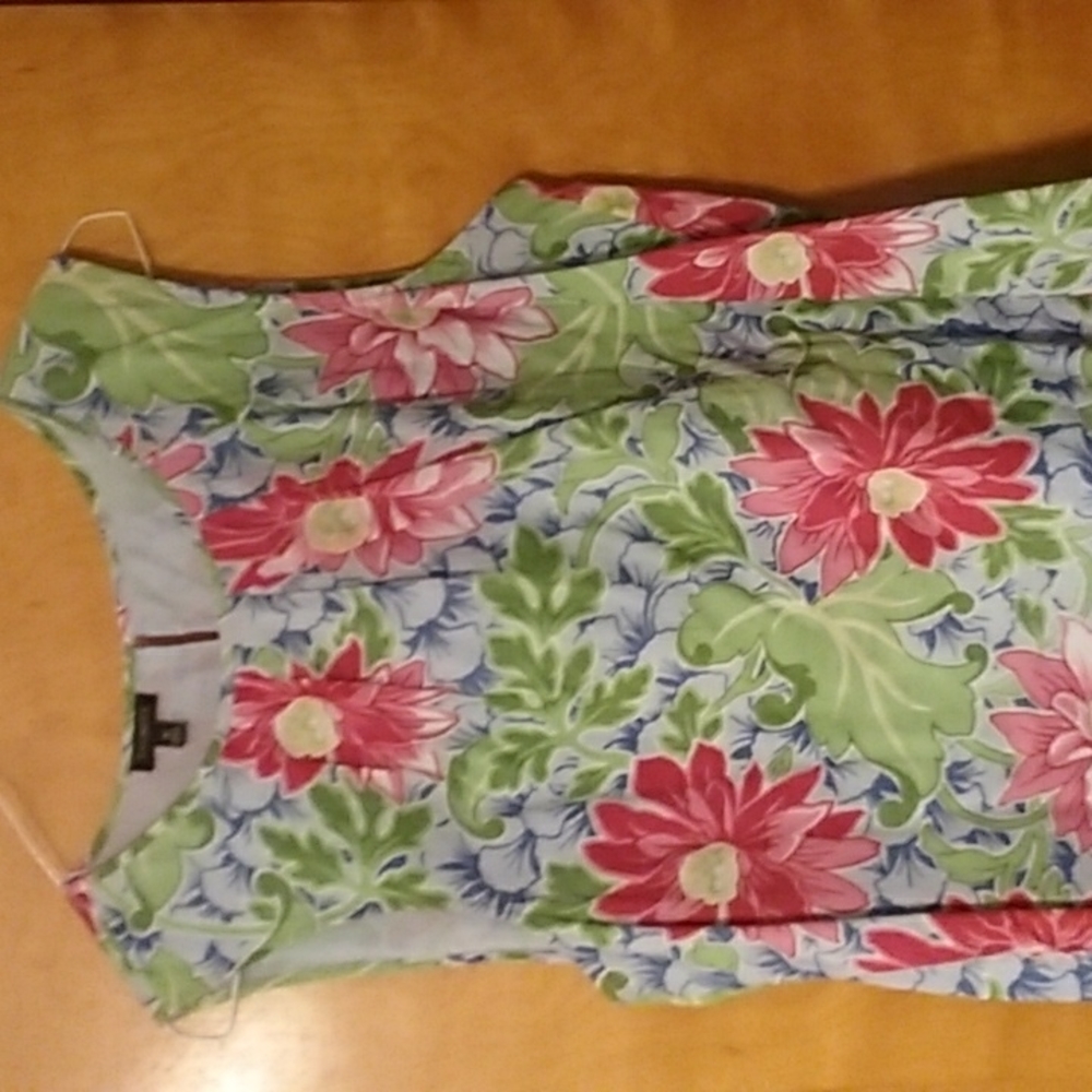 Beautiful Floral Shell - Picture 3 of 3